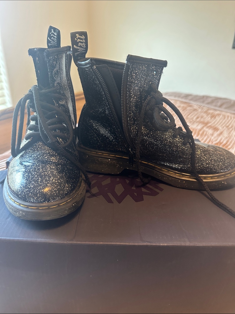 Dr. Martens Kids Black Glitter Lace-Up Boots with Gold Stitching
